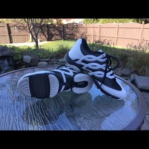 Gently used Block dance sneaker
